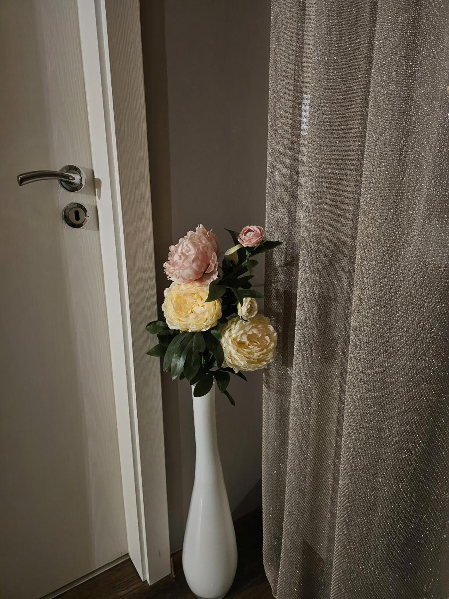 Bright Inn - Holiday & Business Apartment Sofia Zewnętrze zdjęcie