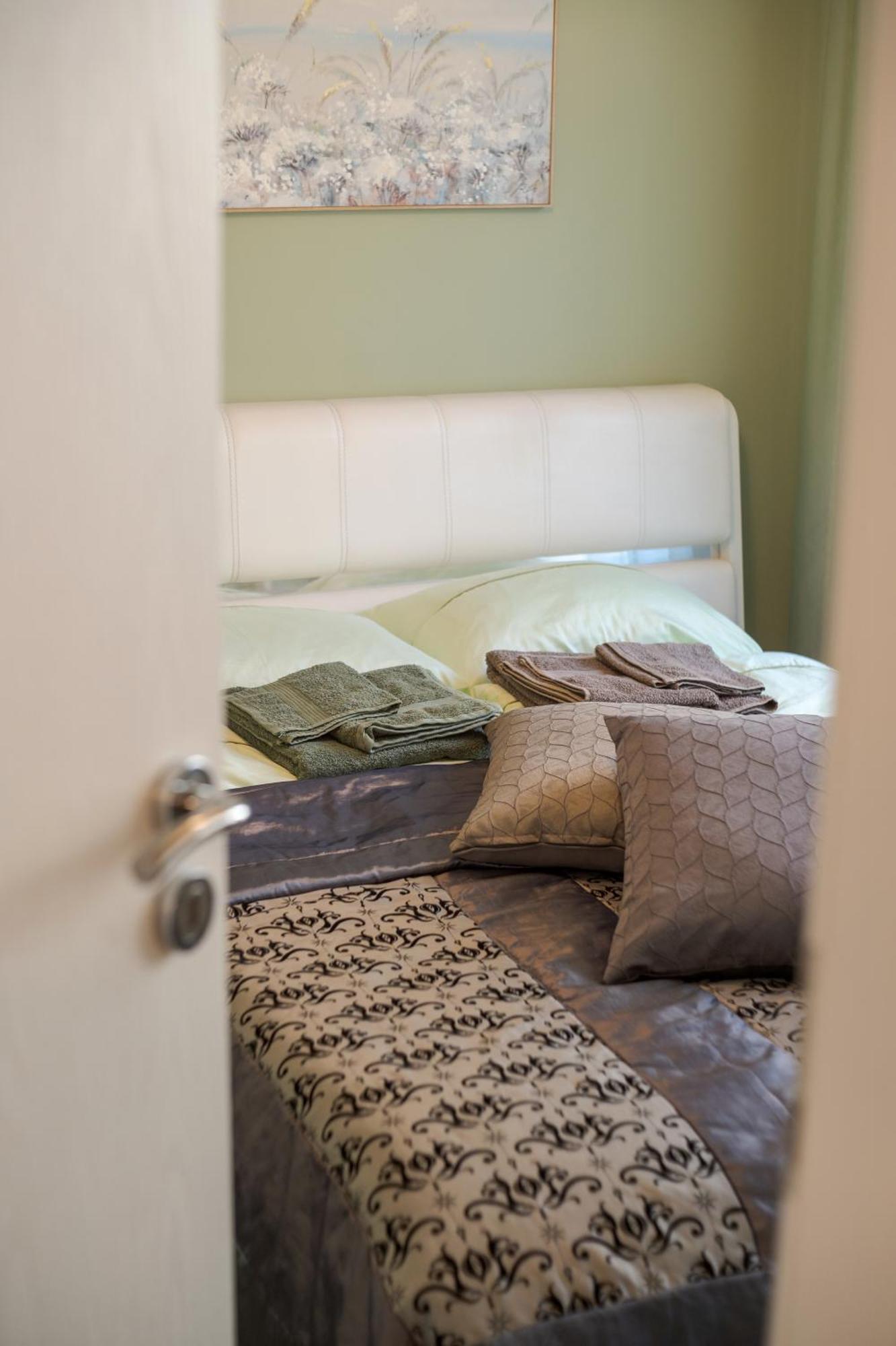 Bright Inn - Holiday & Business Apartment Sofia Zewnętrze zdjęcie