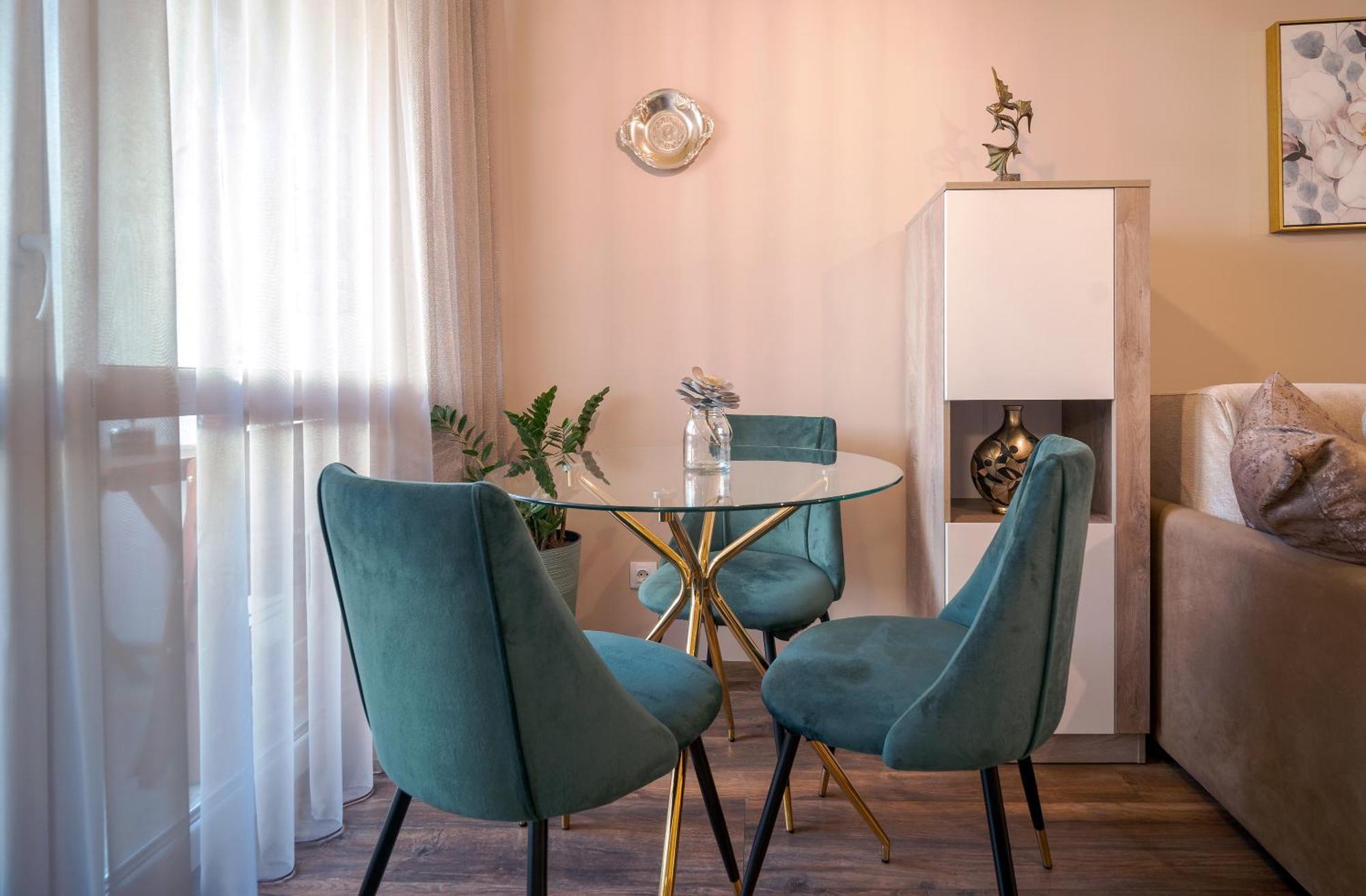Bright Inn - Holiday & Business Apartment Sofia Zewnętrze zdjęcie